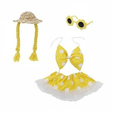 Gans mit Spotted designBikini sommerlich Gans mit Bikini auffällig für Garten